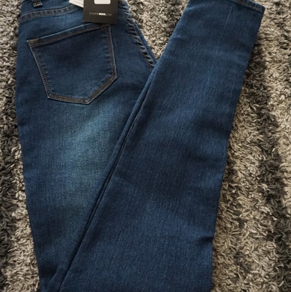 New First Pick High Rise Jeans - Picture 2 of 4